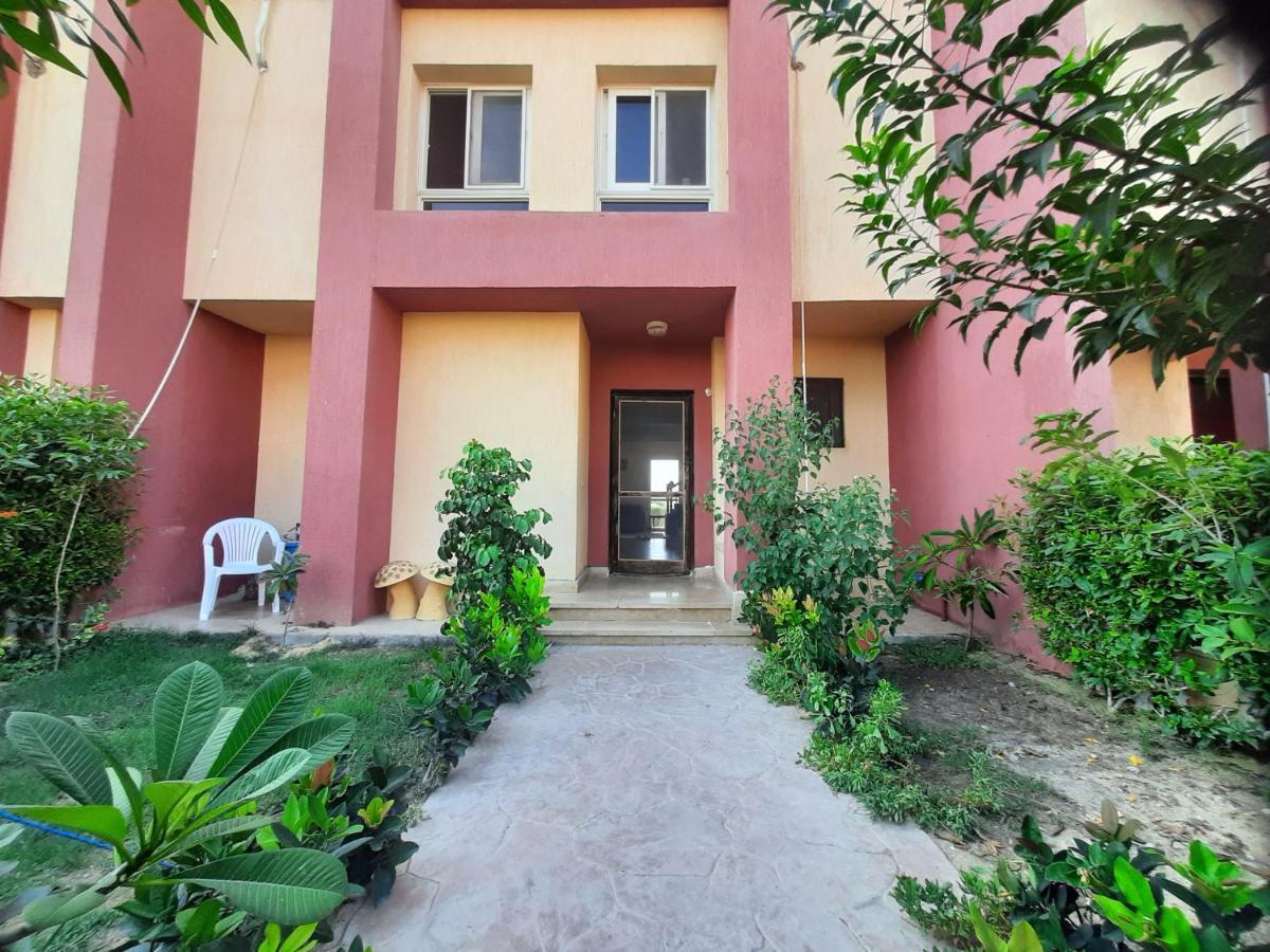 Villa Rosana Resort الساحل الشمالى Dawwar al Hajj Ahmad 외부 사진